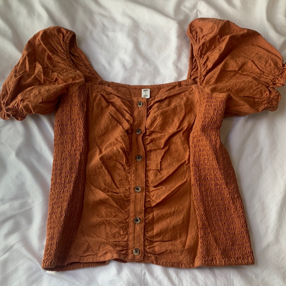 BP rust color top